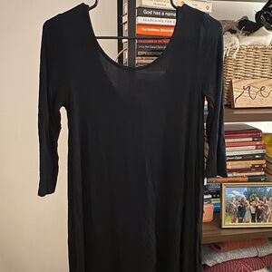 Black Sheath Dress with 3/4 Sleeves and Scoop Neck